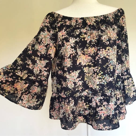 Veronica M. Off the Shoulder Floral Blouse Top, Bell Sleeve - Picture 2 of 7